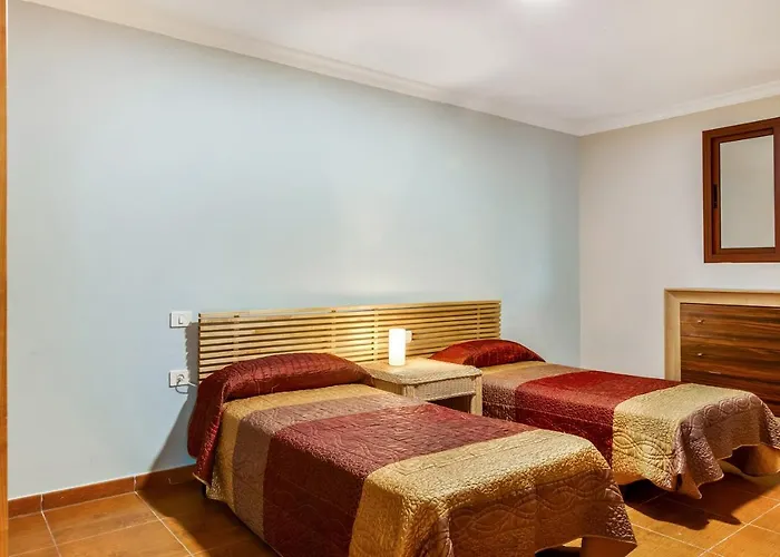 Maison Pedrera 호텔 *